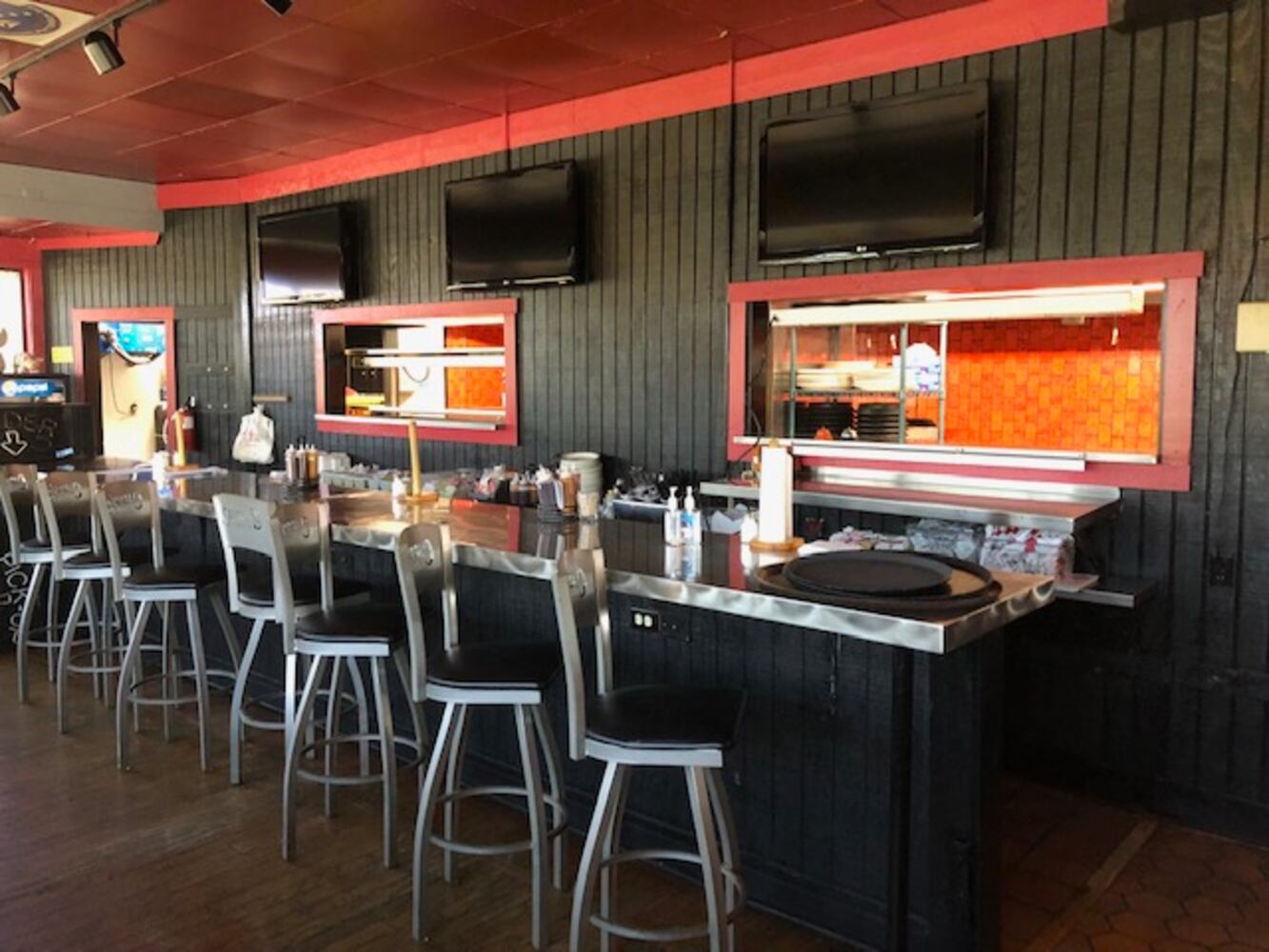 PHOTOS: Sneak peek inside the newly relocated Crossroads BBQ in former Cadillac Jack’s space