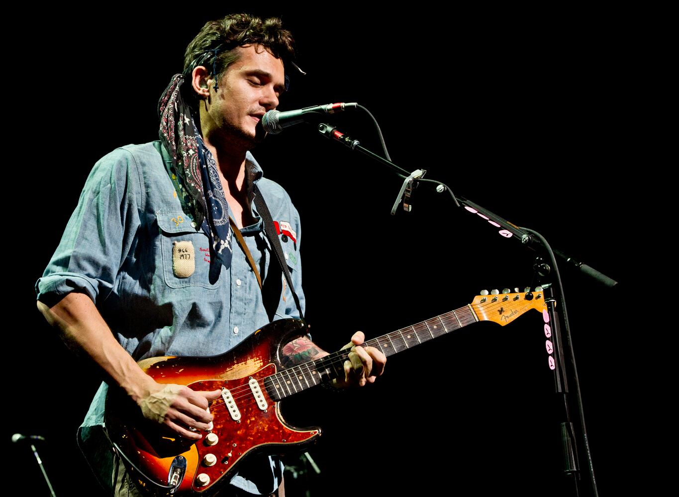 John Mayer, Phillip Phillips thrill Riverbend crowd