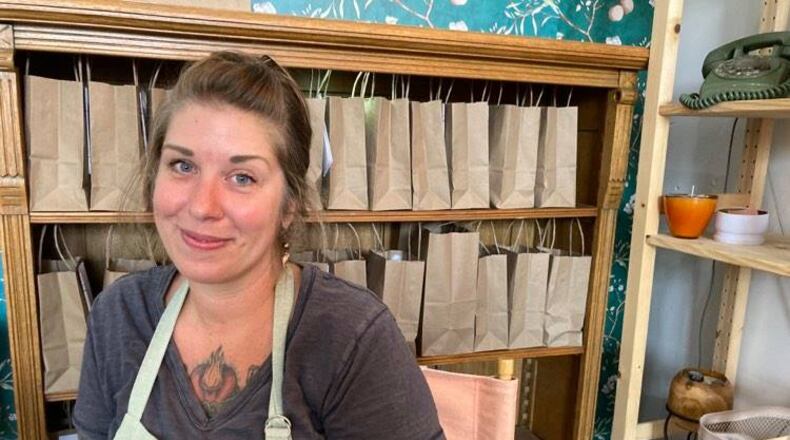 1880 Candle Co. is inviting customers to explore its studio and boutique space inside the Front Street gallery building this Friday, Aug. 6.