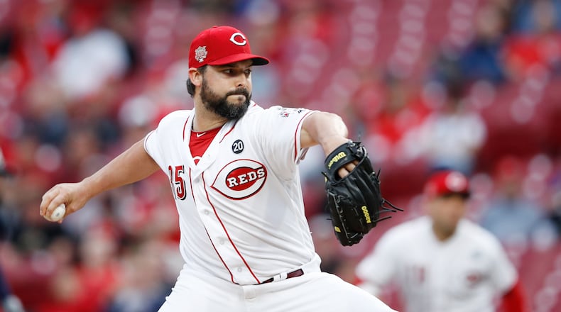 CINCINNATI, OH - APRIL 24: Tanner Roark #35 of the Cincinnati Reds pitches in the second inning against the Atlanta Braves at Great American Ball Park on April 24, 2019 in Cincinnati, Ohio. (Photo by Joe Robbins/Getty Images)