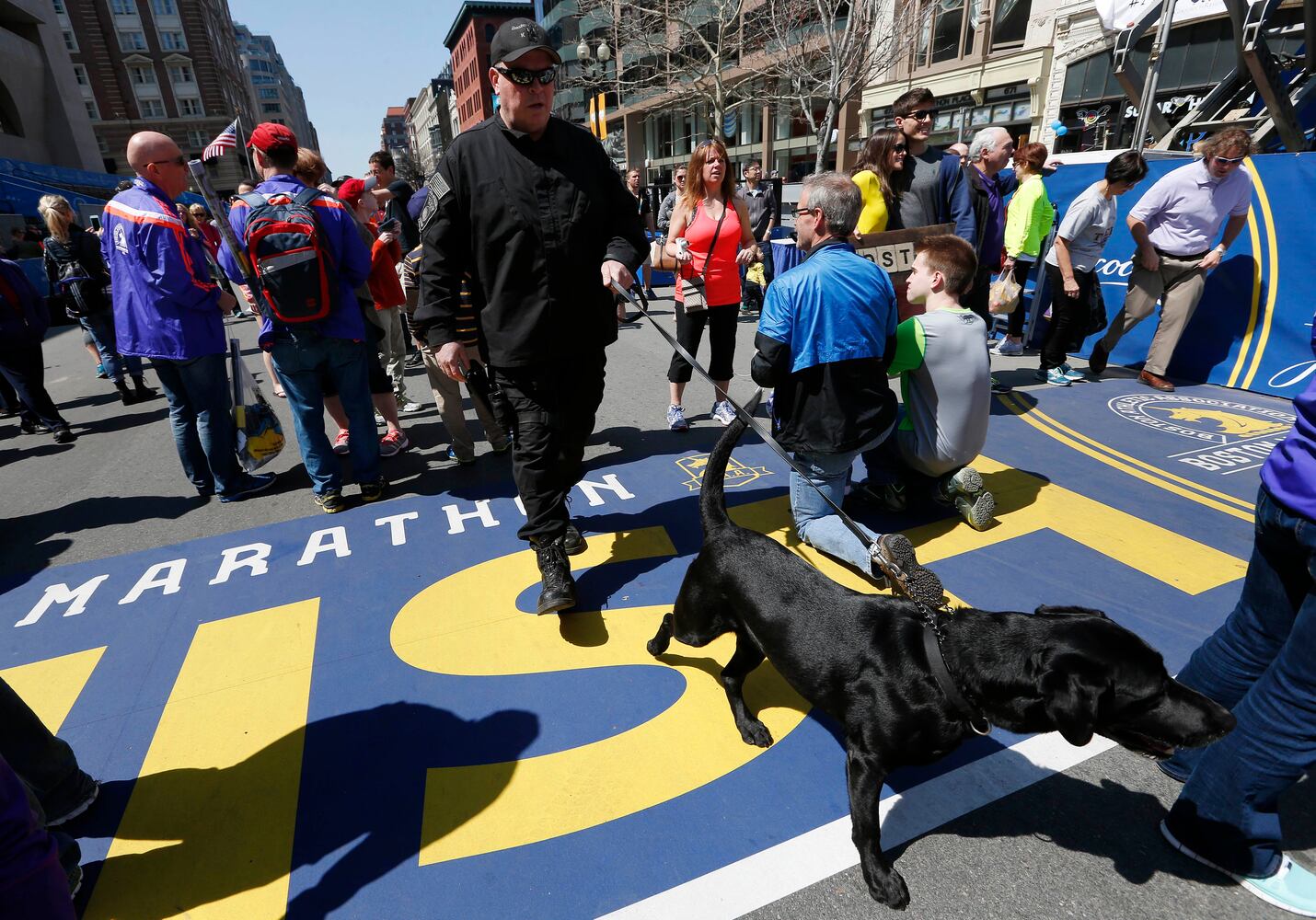 News hounds (4/23/15)