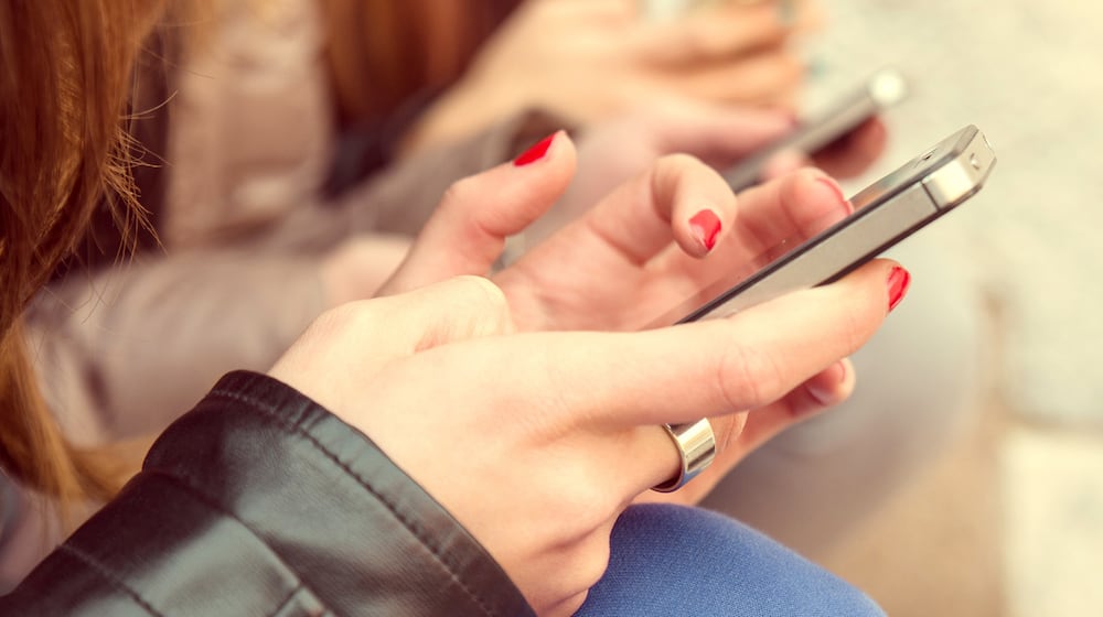 New apps allow parents to track their children’s cell phone use. (Fotolia/TNS)