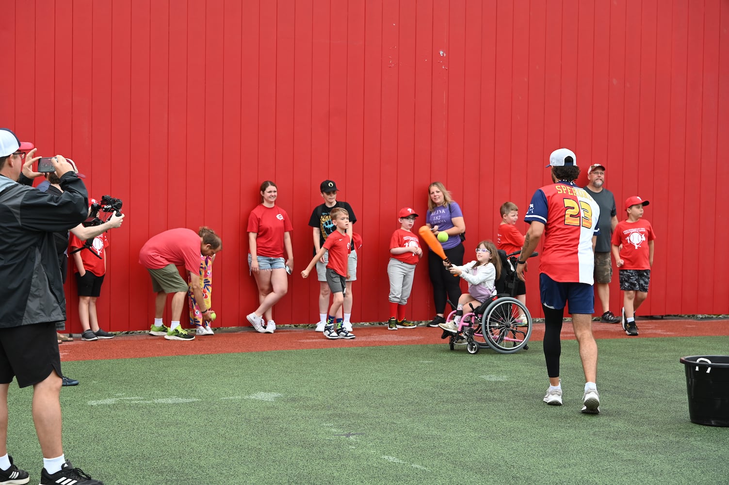 Savannah Bananas make a surprise visit to Nuxhall Miracle League in Fairfield