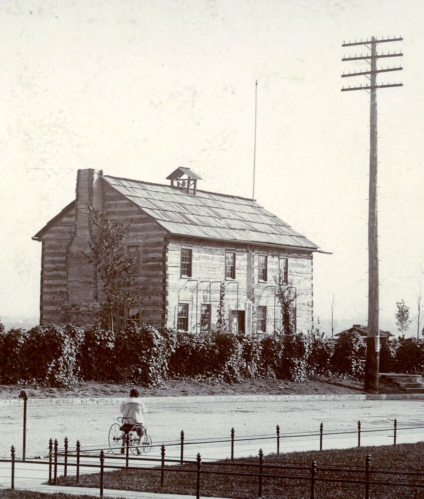 Newcom Tavern: Dayton's oldest standing building