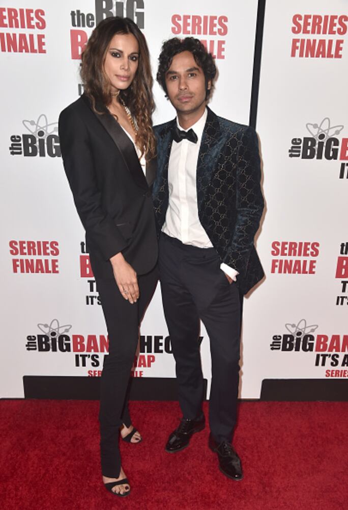 Photos: The Big Bang Theory Cast holds series finale party