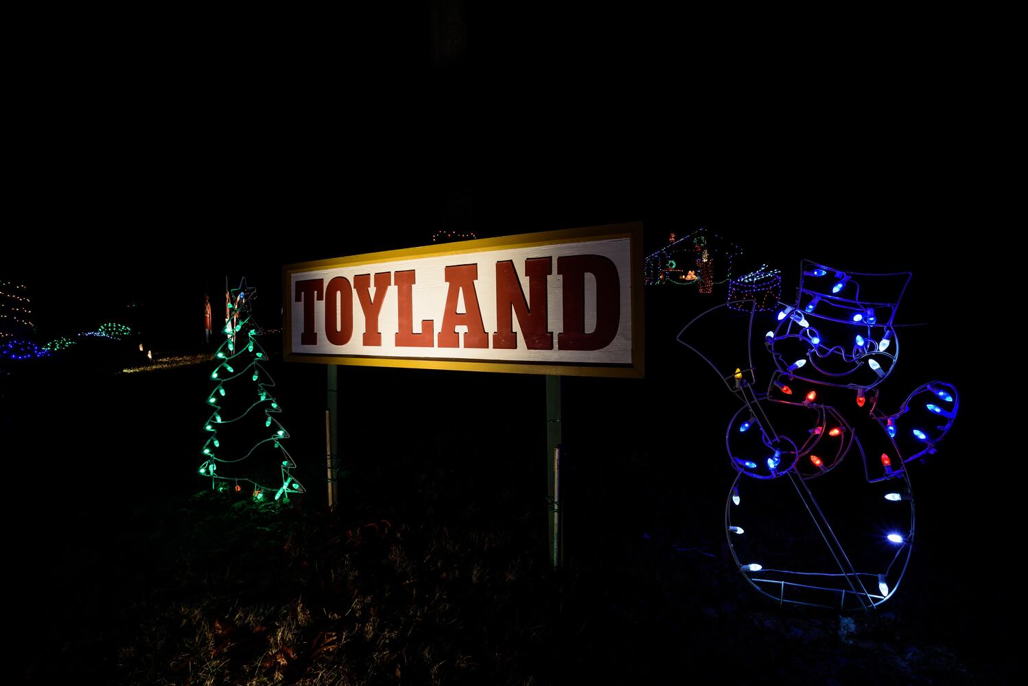 PHOTOS: Fort Saint Clair Whispering Christmas light display in Eaton