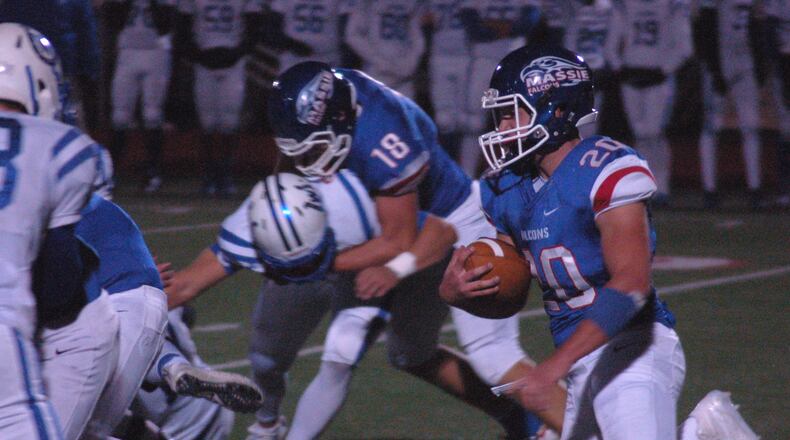 Tyler Beam breaks into the open field for Clinton-Massie during its 28-7 win over Wyoming in the Division IV, Region 16 finals Friday night at Lakota West. JOHN CUMMINGS/CONTRIBUTED