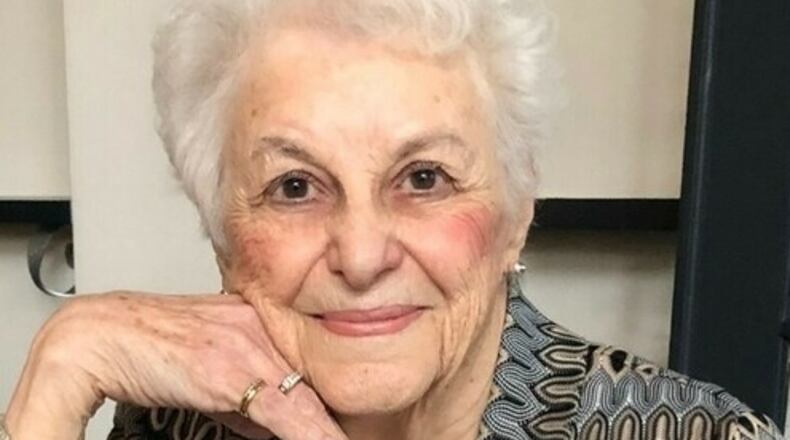 Photo of Lois Drodge