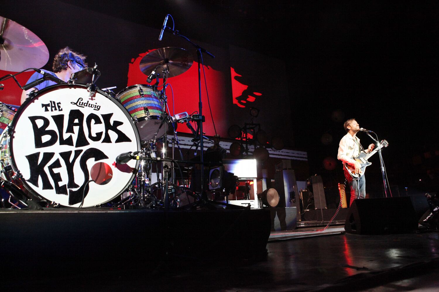Black Keys, Flaming Lips rock Aaron's Amphitheatre