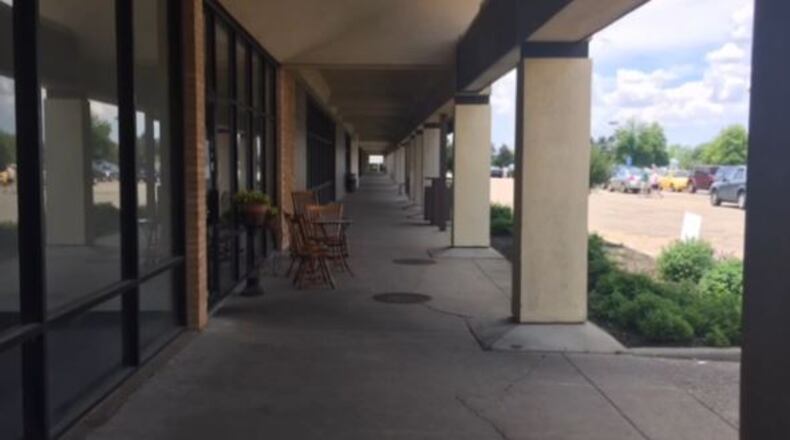 The Chamber of Commerce says new businesses could open by August 1, 2016. (Kate Bartley/Staff)