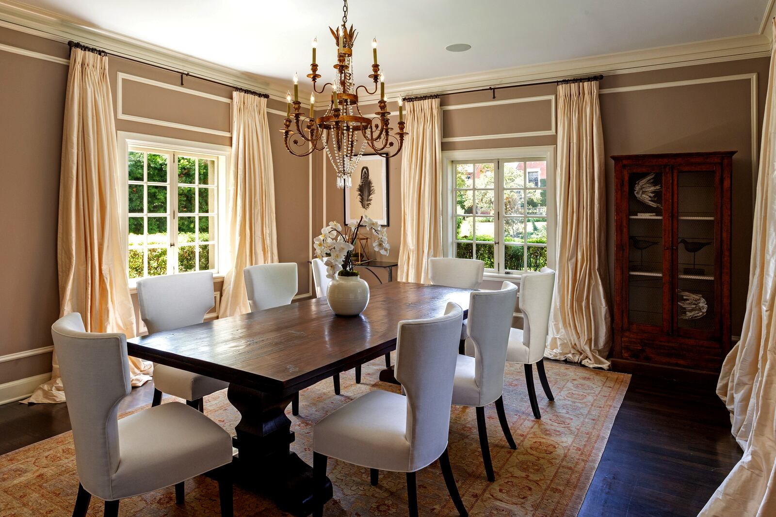 Television producer Shonda Rhimes is asking about $10 million for her Traditional-style home of about six years in Hancock Park. The updated 1920s home, which sits on a corner lot in the historic neighborhood, has mature trees, a swimming pool and a pool house. (Cameron Carothers)