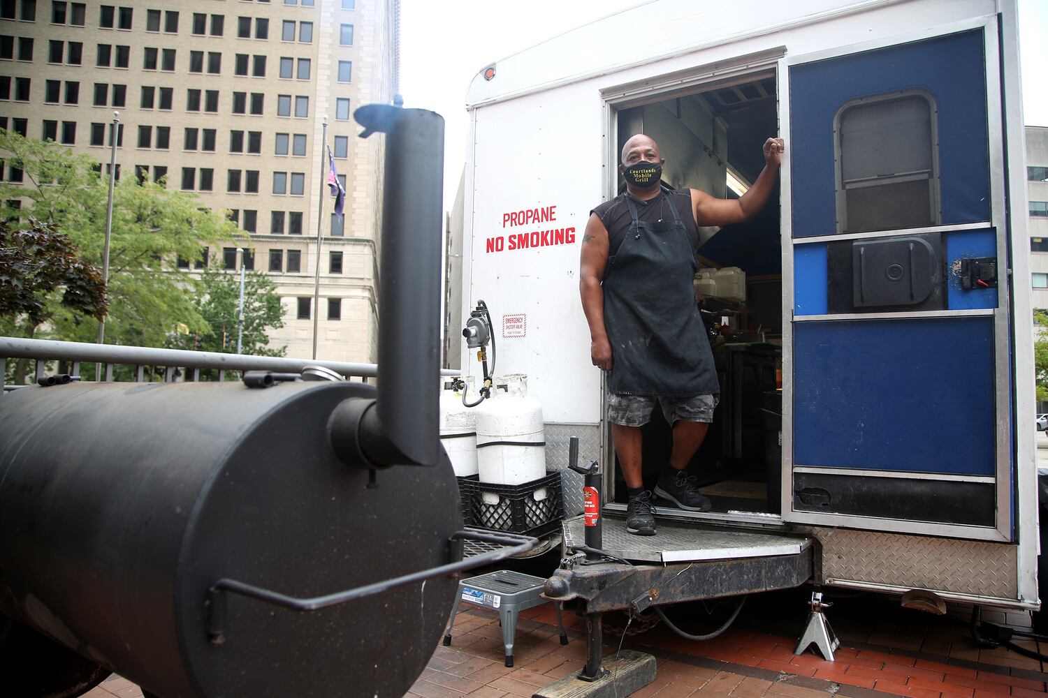 PHOTOS: Tempting ribs, fish, wings and more are on the menu at Courtland’s Mobile Grill