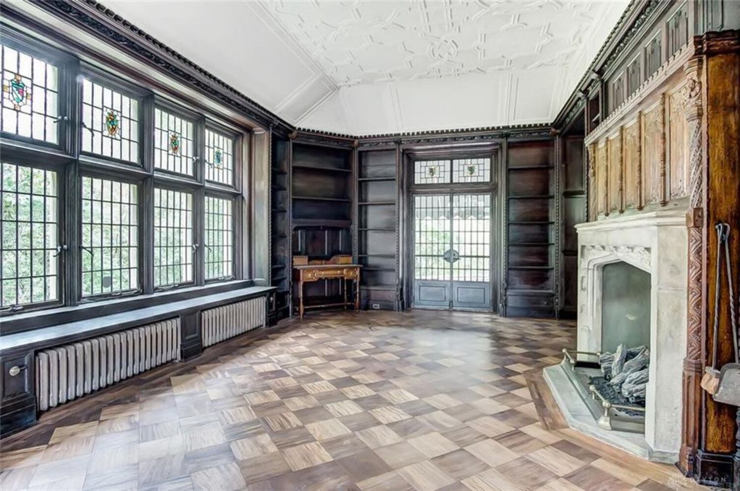 PHOTOS: Luxury, renovated Oakwood Tudor home on market for nearly $1.2M