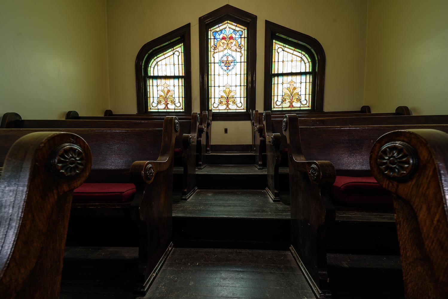 PHOTOS: A look inside McKinley United Methodist Church decorated for Christmas