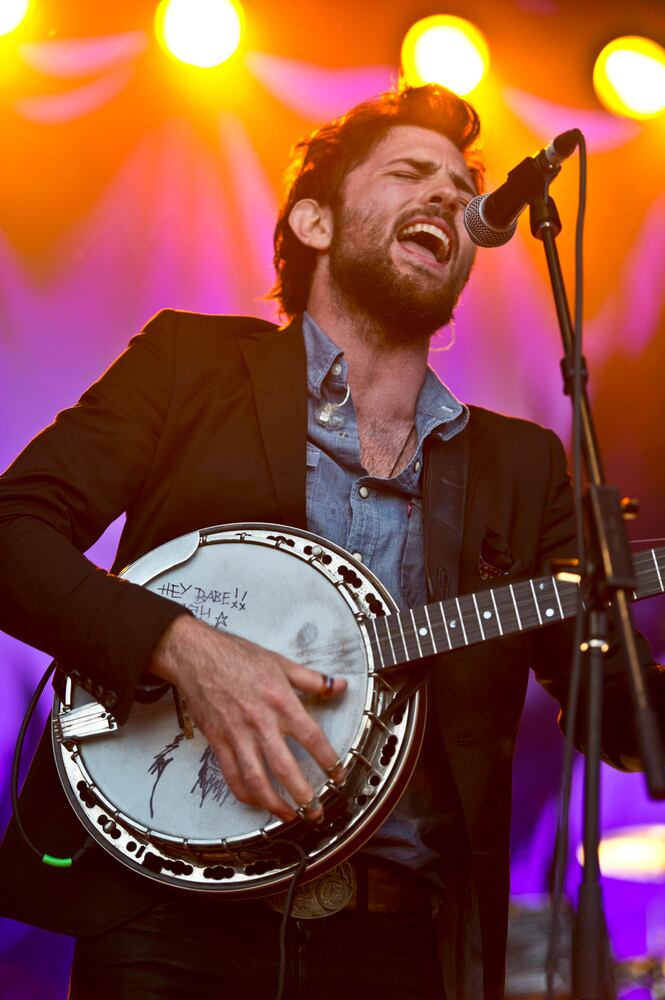 The Avett Brothers energize sold out Columbus crowd