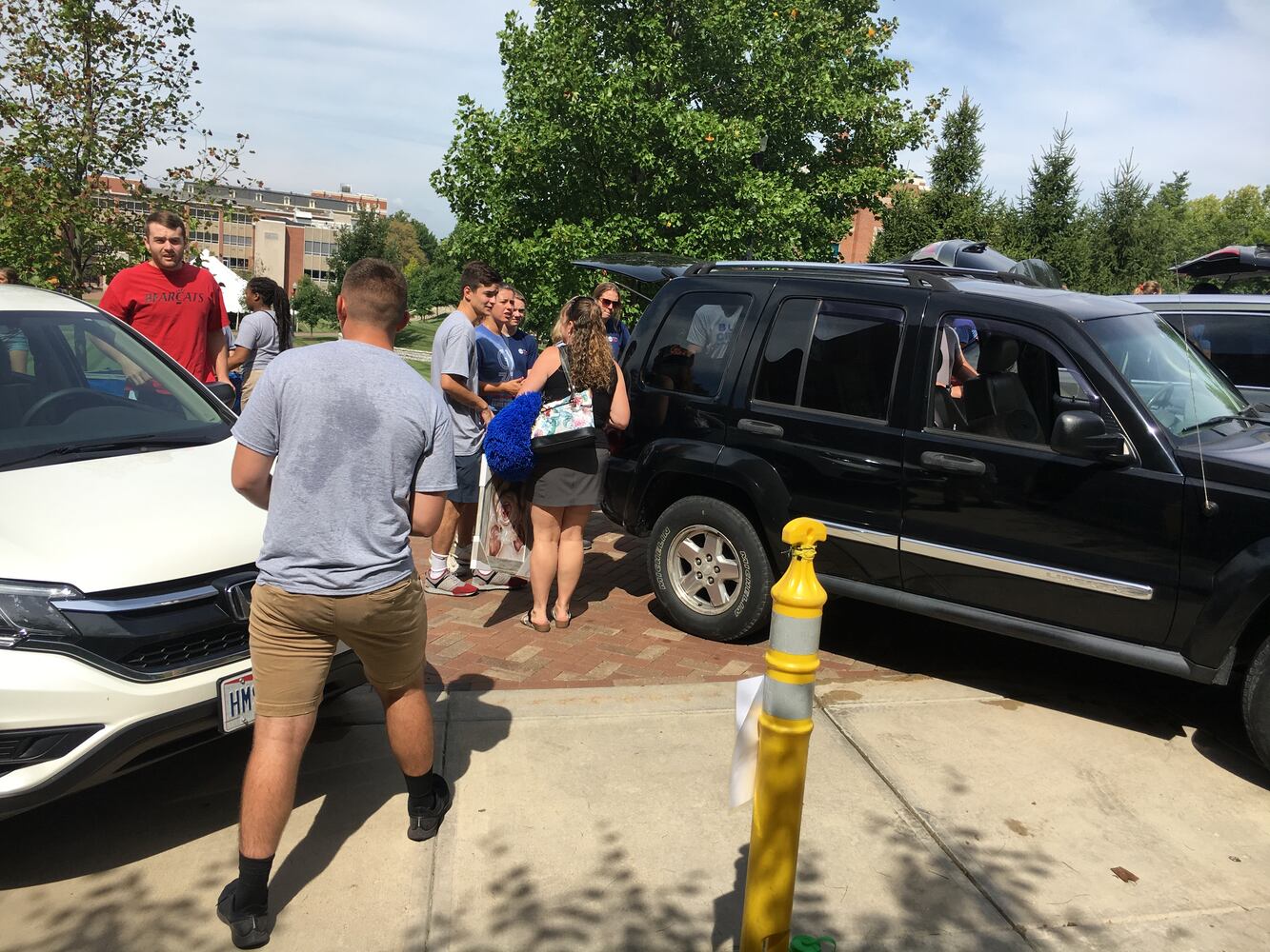PHOTOS: More than 2K freshmen arrive at UD