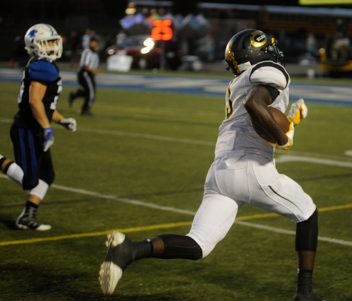 Centerville 28, Springboro 21