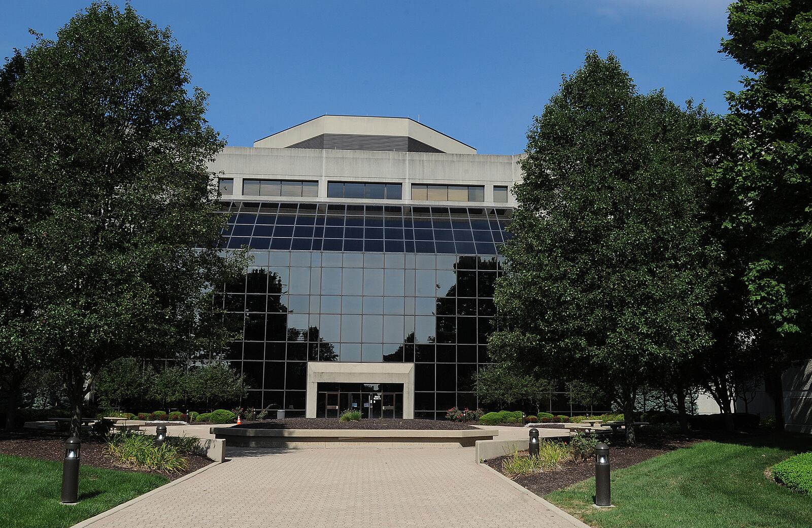 LexisNexis Building 4. MARSHALL GORBY\STAFF