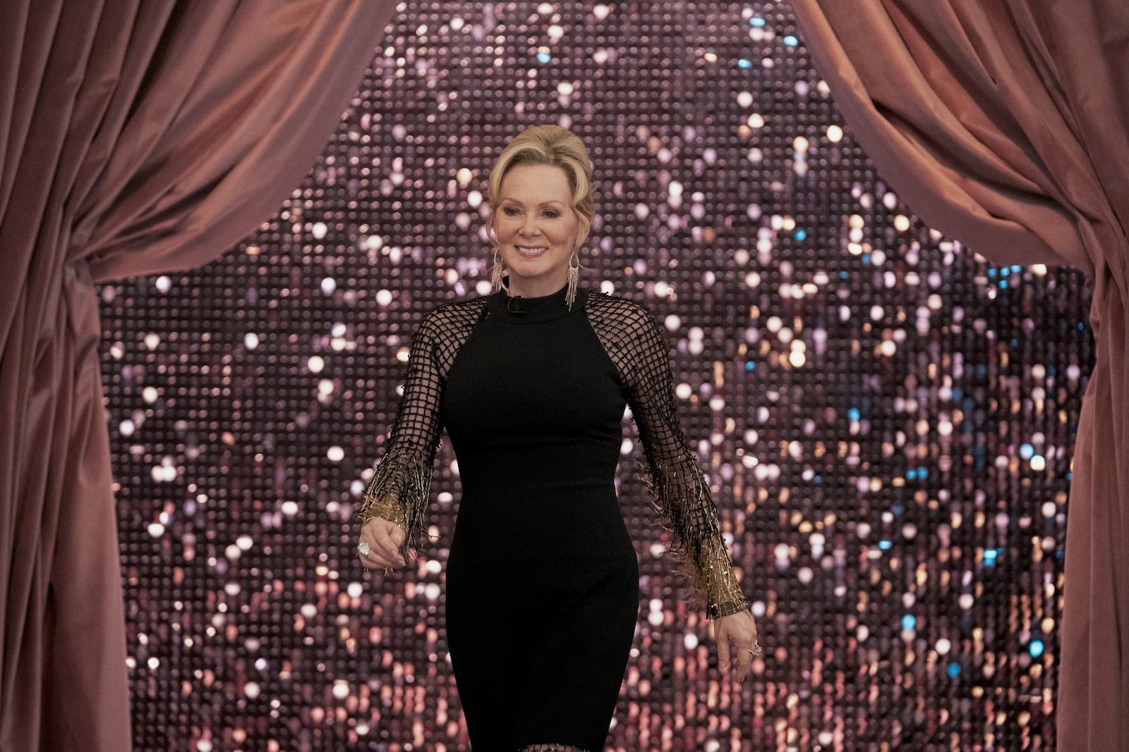 This image released by HBO shows Jean Smart in a scene from "Hacks." (HBO via AP)