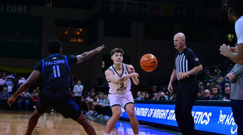 Alex Huibregtse makes a pass during a game vs. Air Force at the Nutter Center on Nov. 30, 2024. Joe Craven/Wright State Athletics