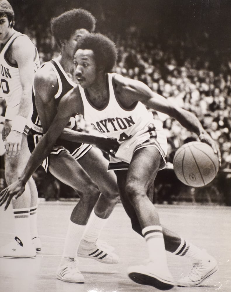 Dayton Flyers basketball archive