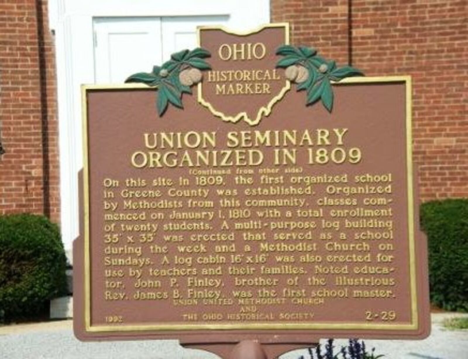 Historical marker for Union Meeting House Organized in 1807 / Union Seminary Organized in 1809, in Xenia, Greene County. Photos: Source: RemarkableOhio.org
