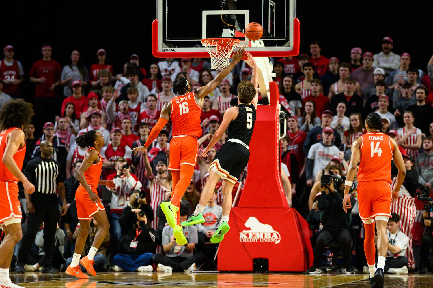 Miami University beats Bowling Green