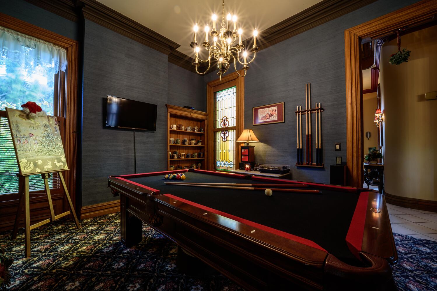 PHOTOS: The Oregon Historic District’s Virtual Grand Holiday Tour of Homes
