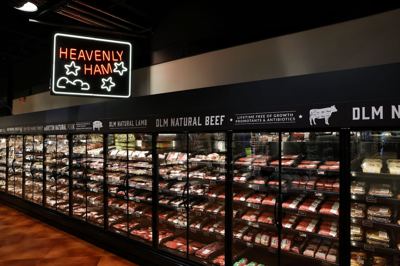 Dorothy Lane Market opened a new store Wednesday, Aug. 20, 2025 on Mason Montgomery Road in Mason. NICK GRAHAM/STAFF