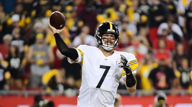 Ben Roethlisberger #7 of the Pittsburgh Steelers throws a pass in the third quarter in a game against the Tampa Bay Buccaneers on September 24, 2018 at Raymond James Stadium in Tampa, Florida. (Photo by Julio Aguilar/Getty Images)