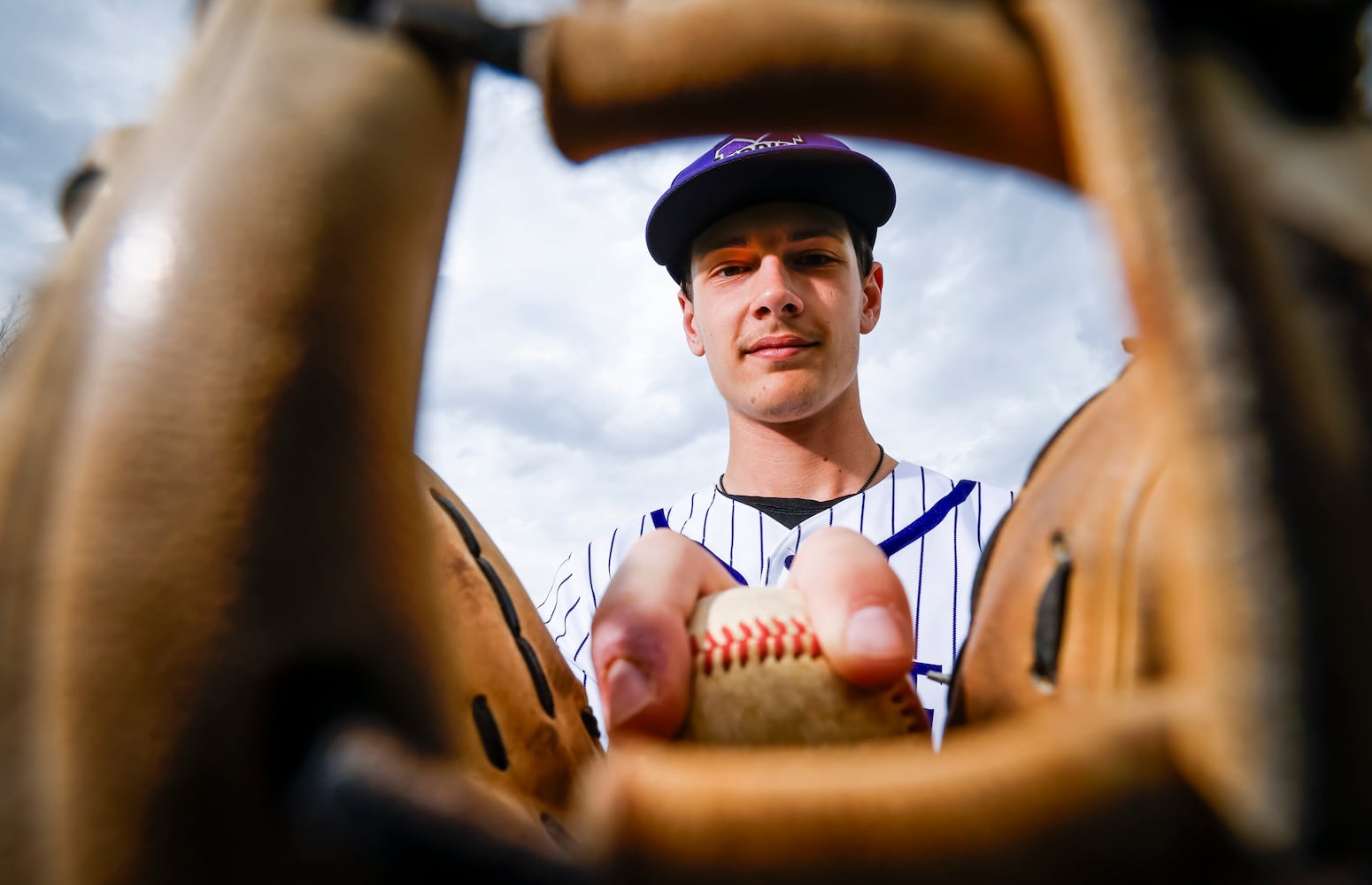 040225 Ethan Applegate