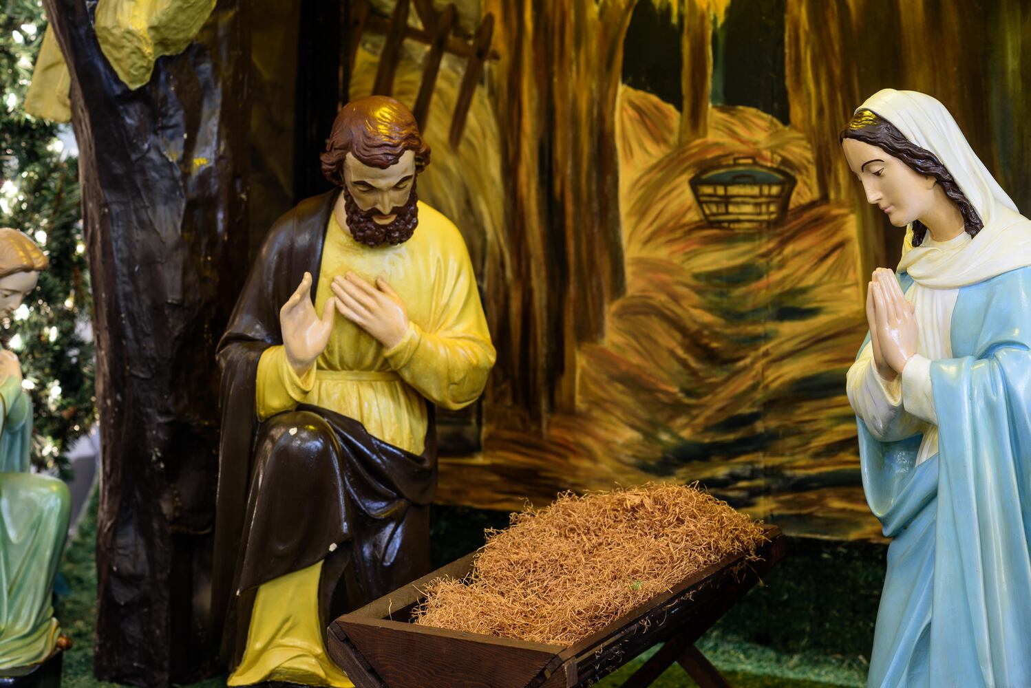 PHOTOS: A breathtaking look at Holy Trinity Catholic Church on Christmas Eve morning