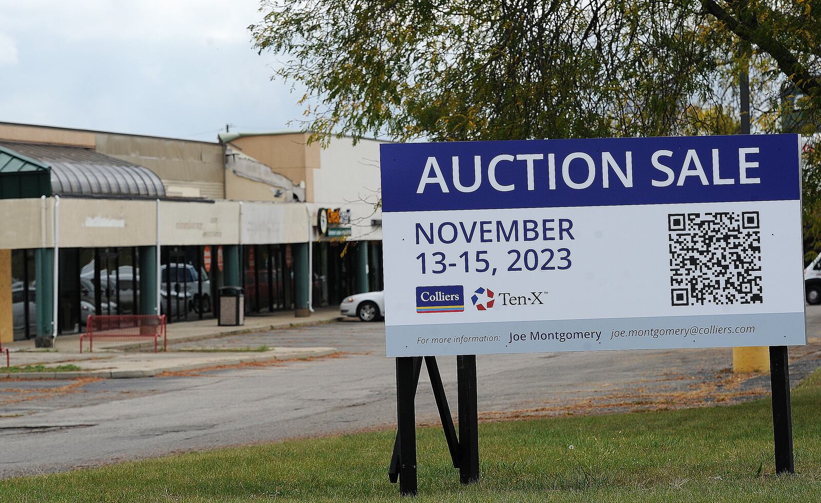 Trotwood's Salem Consumer Square is going up for auction. MARSHALL GORBY\STAFF