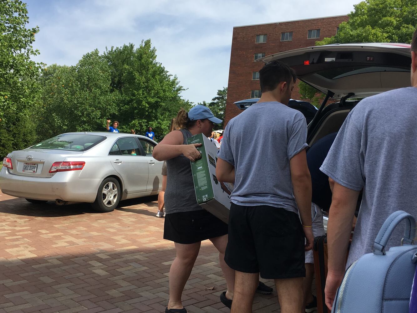 PHOTOS: More than 2K freshmen arrive at UD