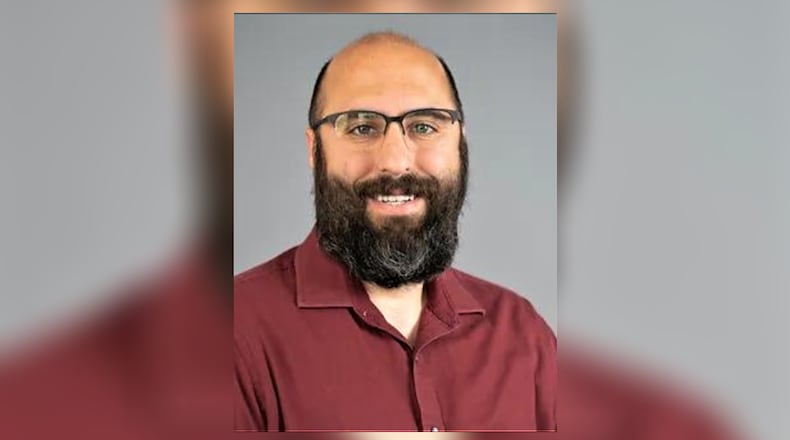 Headshot photo of Josh Smith.