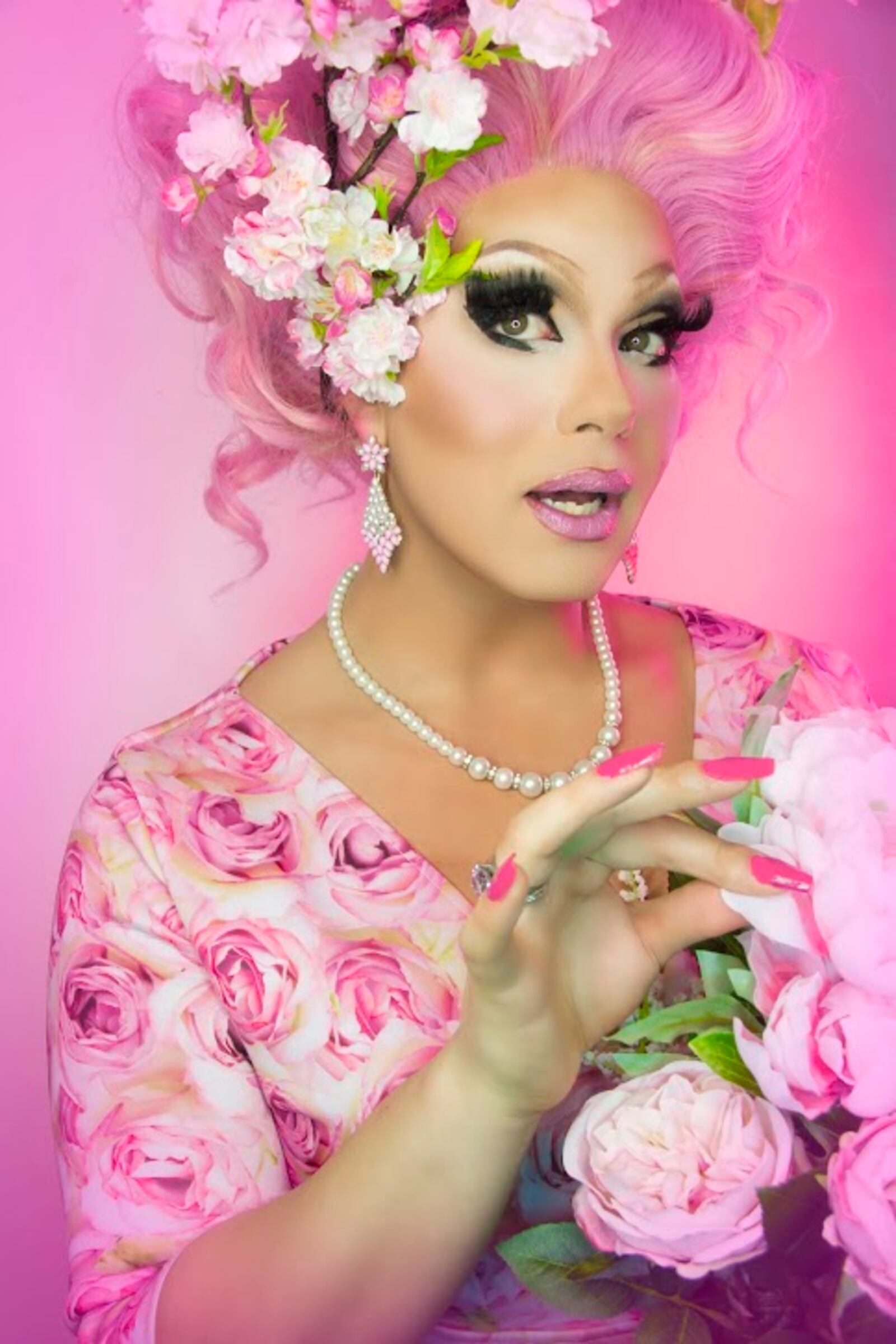 Performer Alexis Michelle competed on the ninth season of RuPaul's Drag Race on VH1.