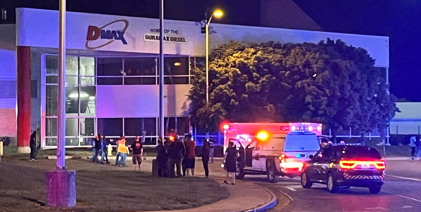 A large police force responded to the DMAX plant in Moraine Thursday night, May 18, 2023, after a report of an active shooter. Police found one worker shot dead inside and another injured by gunfire. The shooting suspect was found critically injured outside with a self-inflicted gunshot to the head, police said. JEREMY P. KELLEY/STAFF