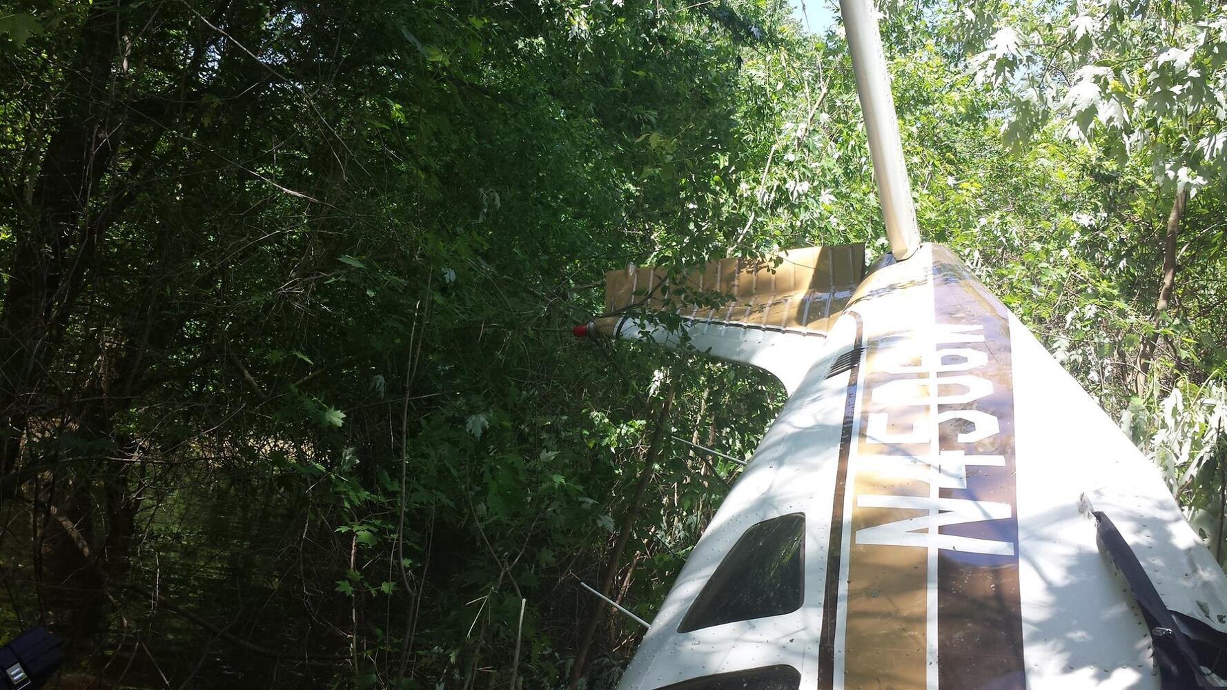 Xenia man crashes plane in Tennessee