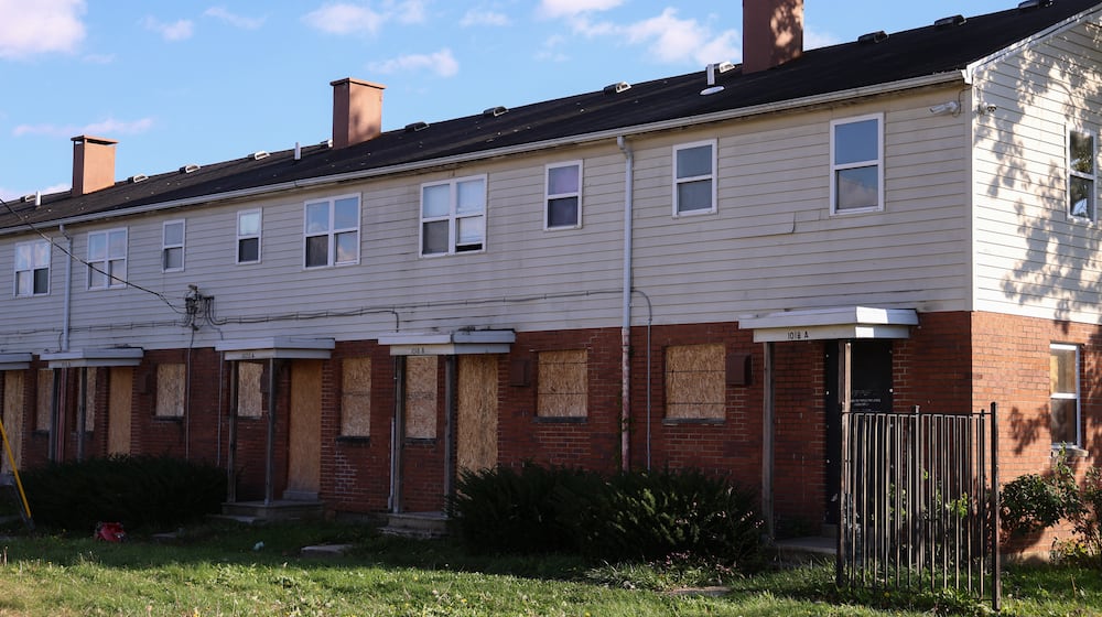 Green Bancroft LLC owns the Bancroft Apartments in Dayton’s Edgemont neighborhood that shut down and saw all of its residents move out after the U.S. Department of Housing and Urban Development canceled its Section 8 contract. BRYANT BILLING/STAFF