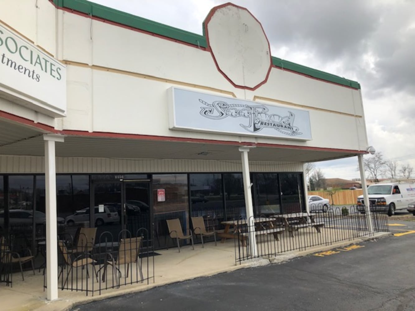 Neighborhood Fish & More