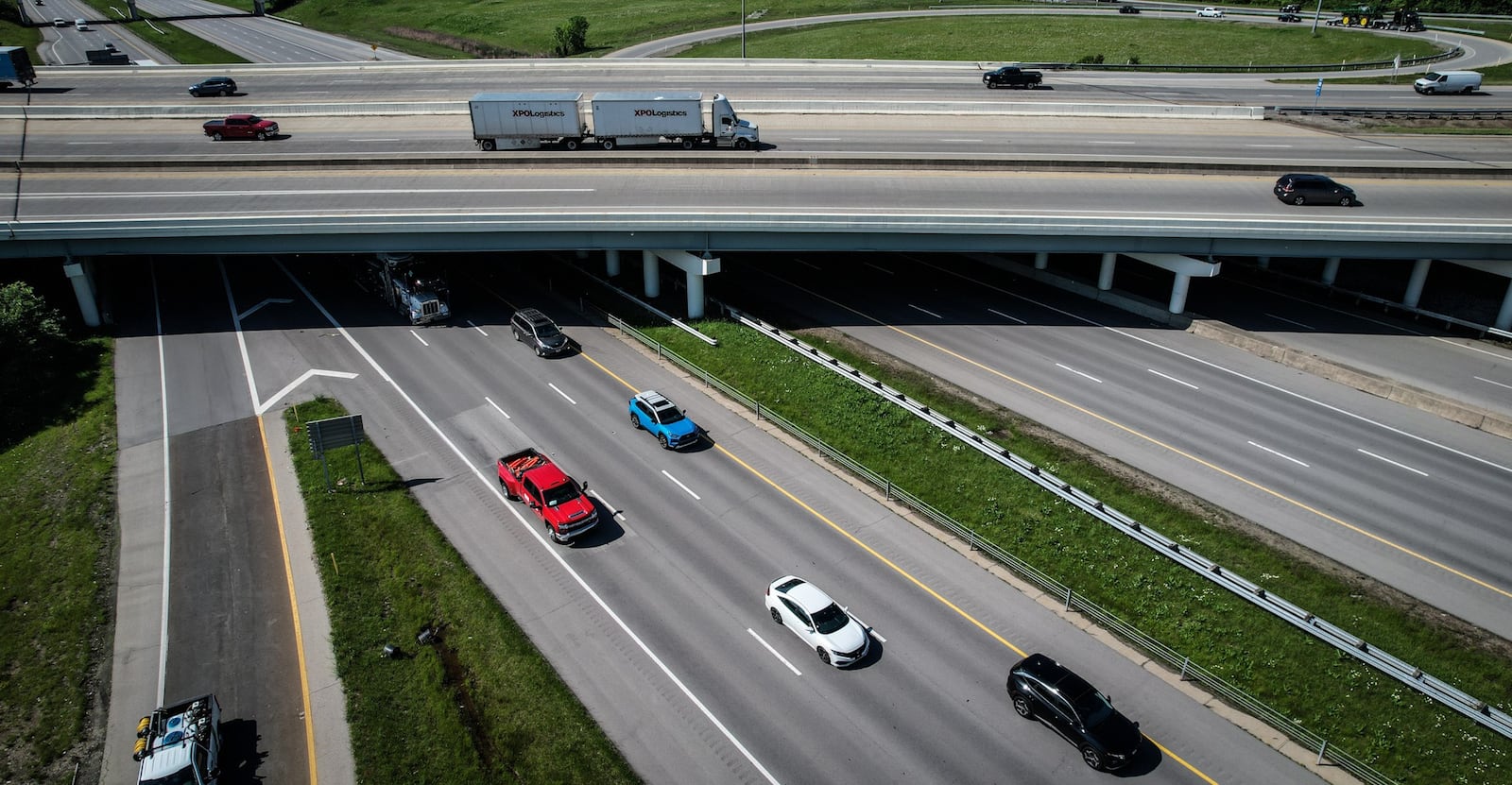 Motorists along the U.S. 35 and Interstate 675 interchange Thursday, May 16, 2024. FILE