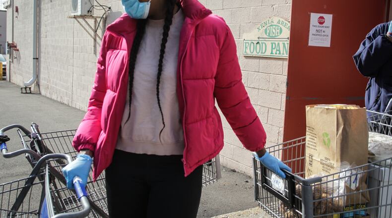 Xenia FISH Food Pantry held a food distribution event Wednesday.  PHOTO: Jim Noelker
