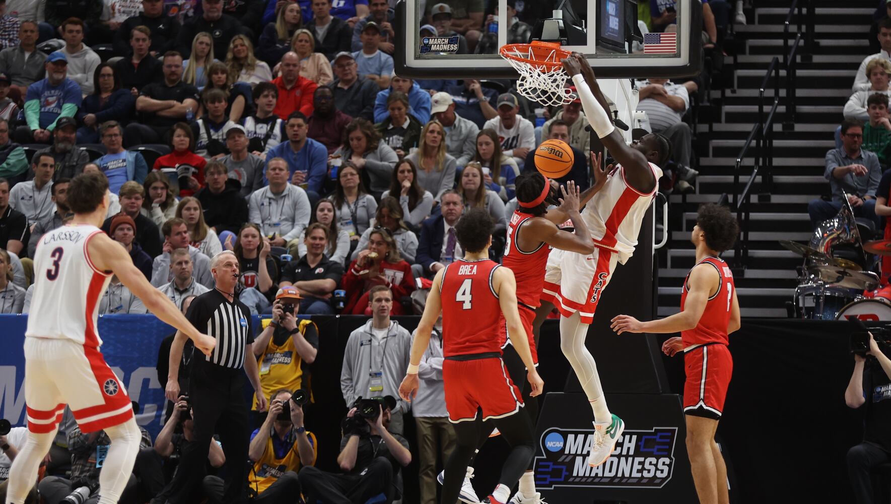 Dayton vs. Arizona