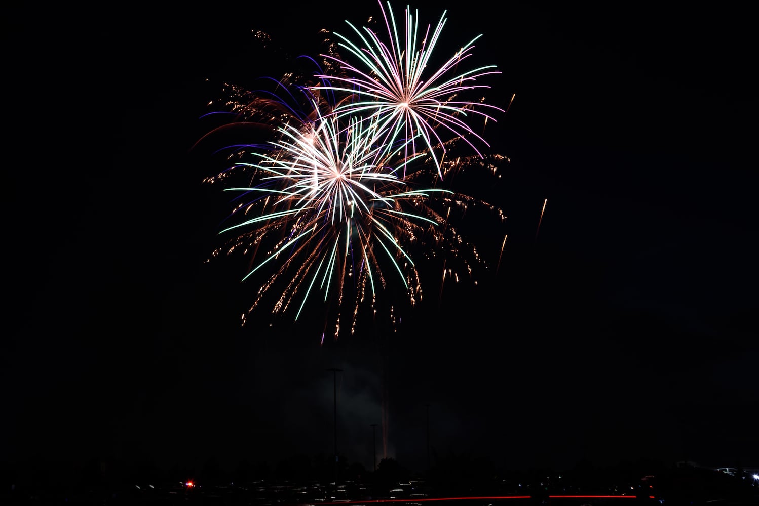 PHOTOS: Gorgeous fireworks light up the sky in Beavercreek