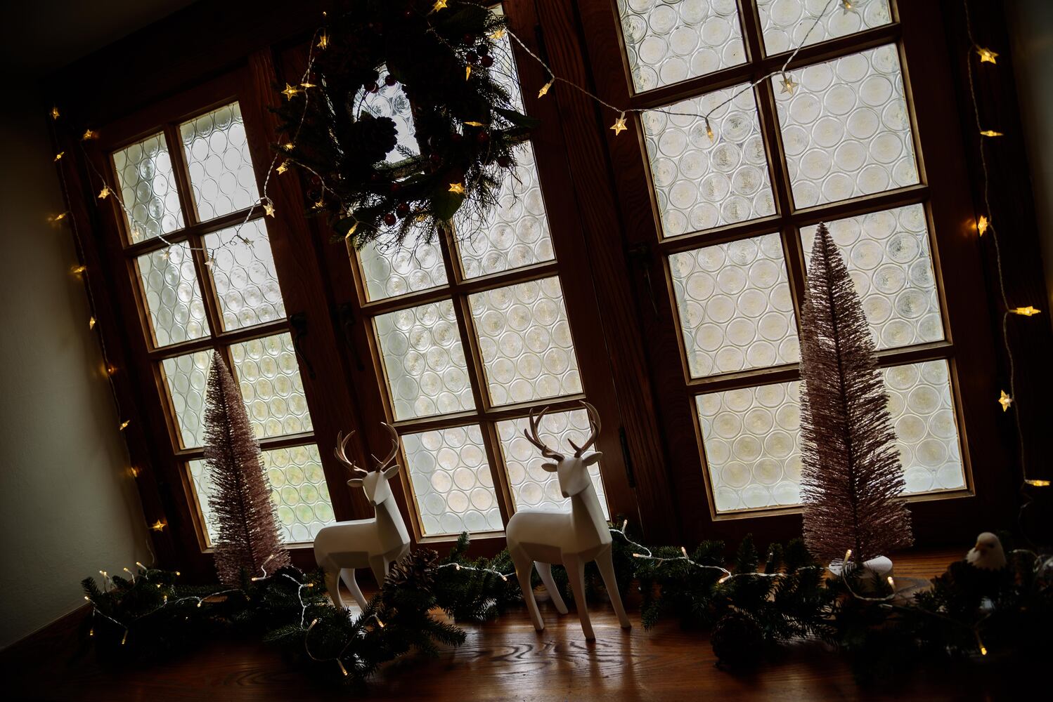 PHOTOS: Inside gorgeous Oakwood homes decorated for its very first  holiday home tour