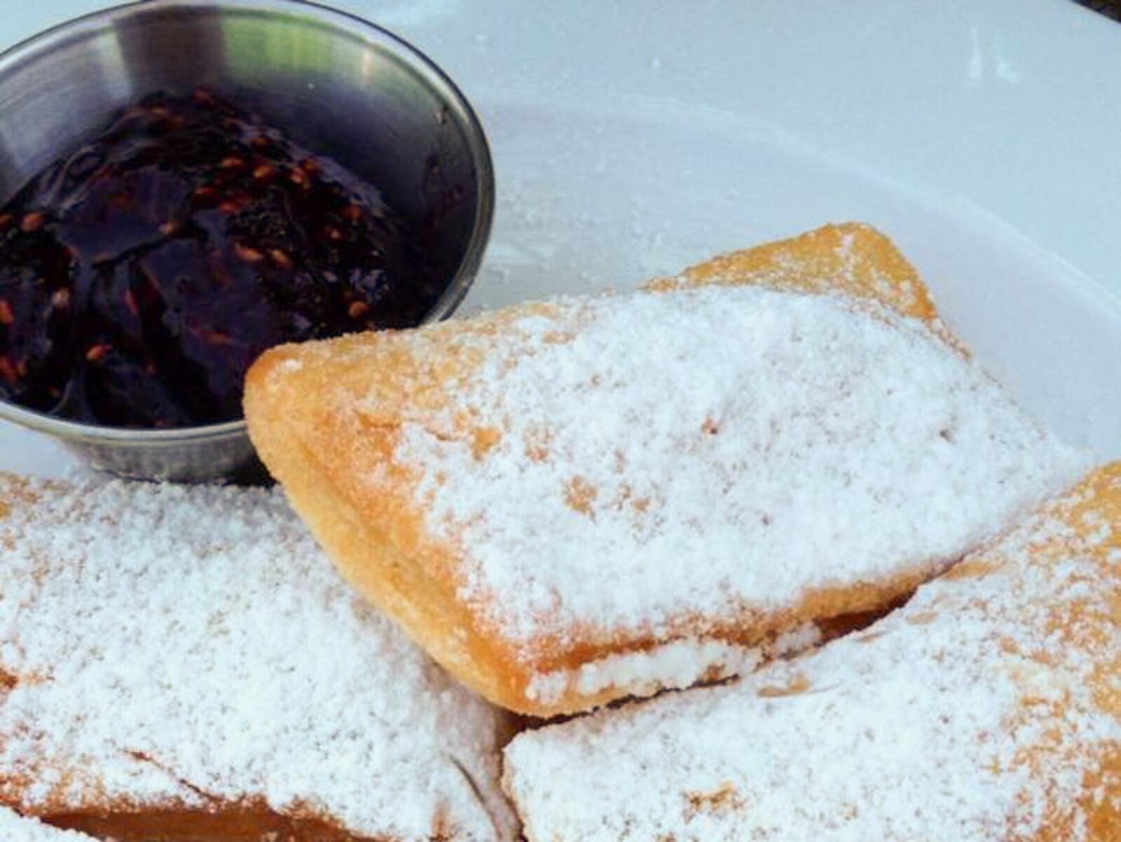 Beignets are among the items Lily's Bistro will serve at the Taste of All Things Oregon District. (Source: Facebook/Lily's Bistro)