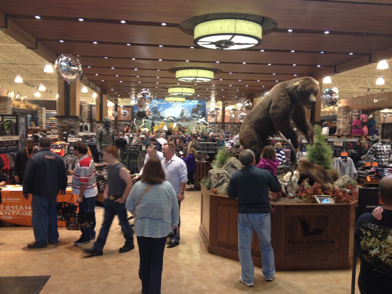 Field and Stream store