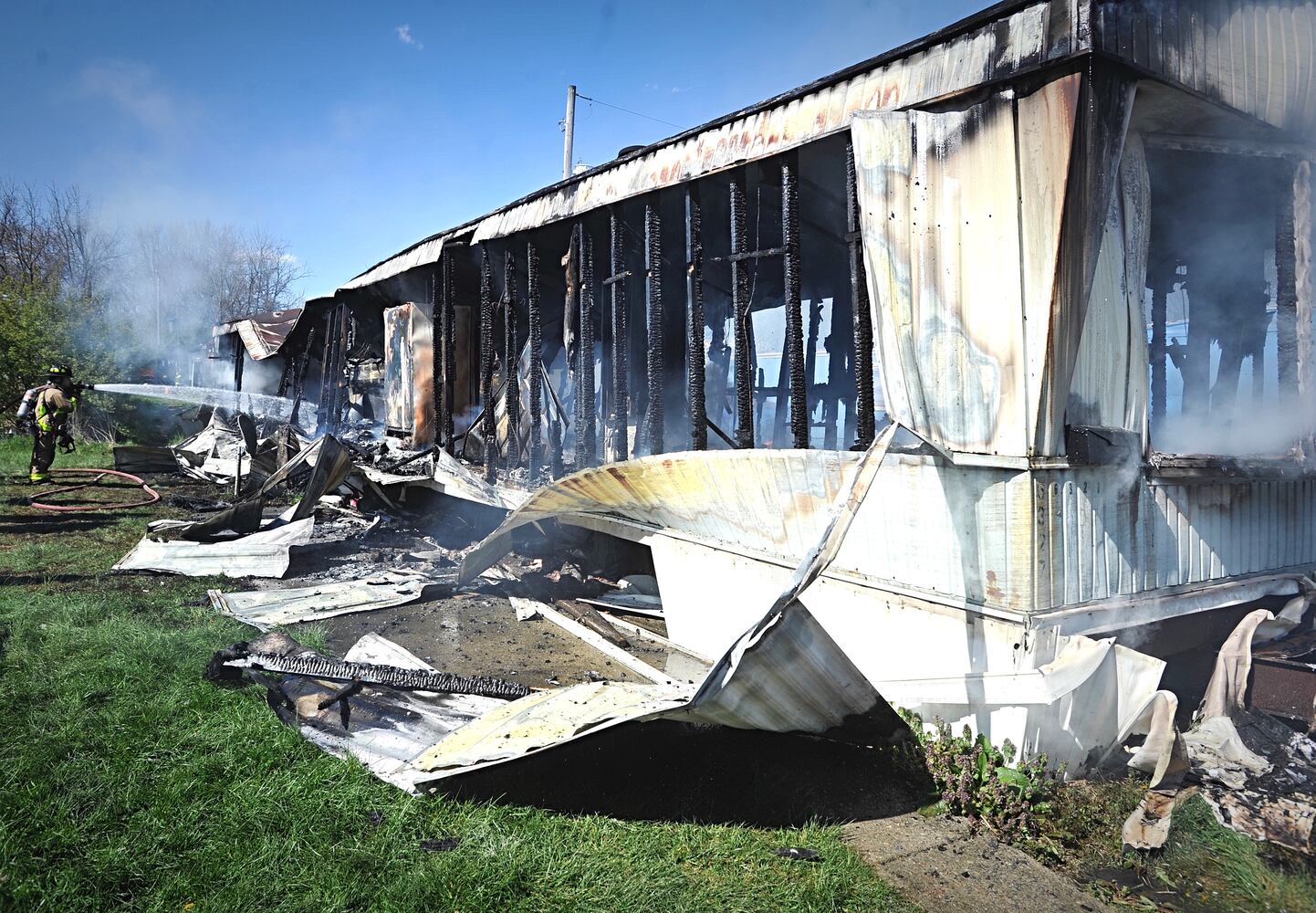 Fire destroys trailer