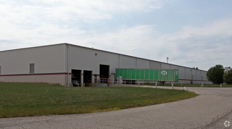 1 Lau Parkway. Loopnet image