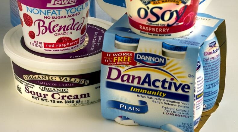 KRT FOOD STORY SLUGGED: NTR-PROBIOTICS KRT PHOTO BY BOB FILA/CHICAGO TRIBUNE (March 28) Products with probiotics in them won't necessarily list that word on the label. Look for live cultures with any of these names: Lactobacillus acidophilus, bifidobacteria (or bifidus), L.casei or L. reuter. (gsb) 2005